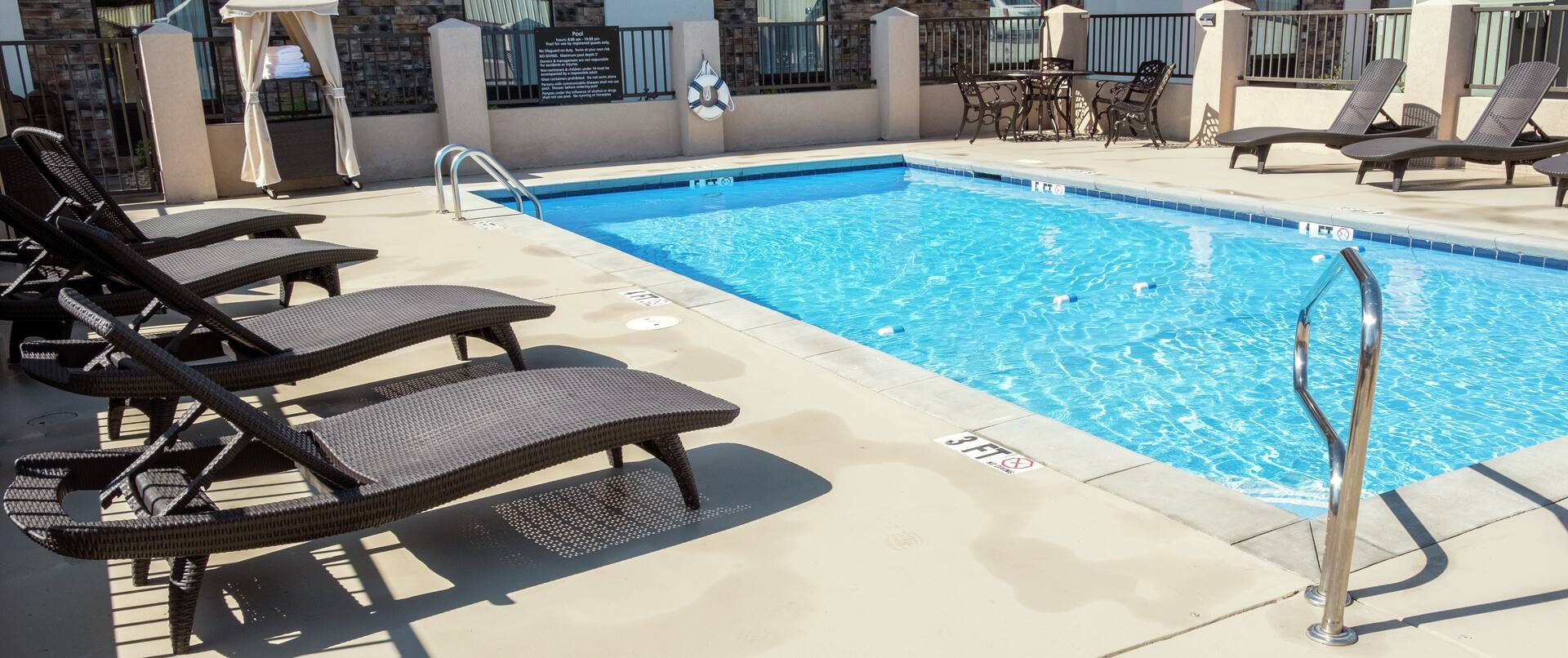 Outdoor Pool with Deck Seating