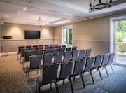 Meeting Room Theatre Setup with Wall Mounted HDTV