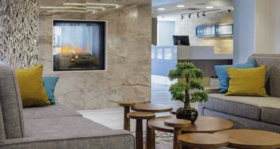 Lobby area with comfortable seating 