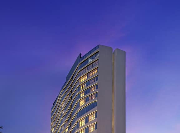 DoubleTree by Hilton Ahmedabad - Image1
