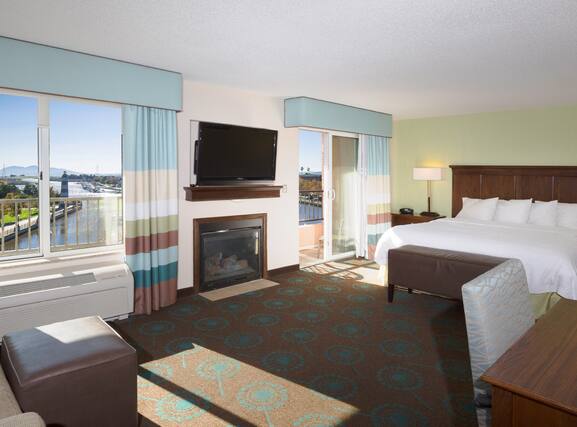 Hampton Inn and Suites Suisun City Waterfront - Image3