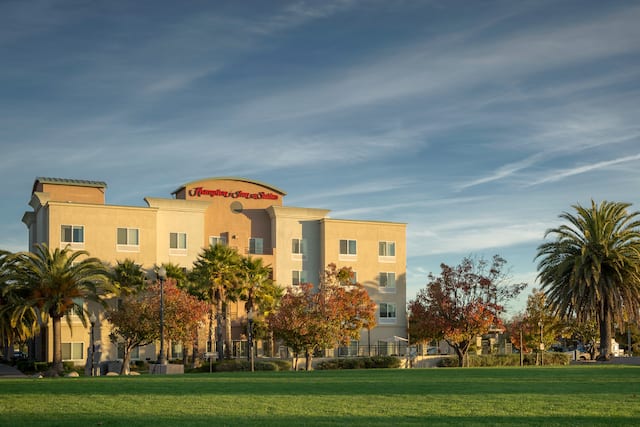 Hotel Exterior, Greenery, Landscape