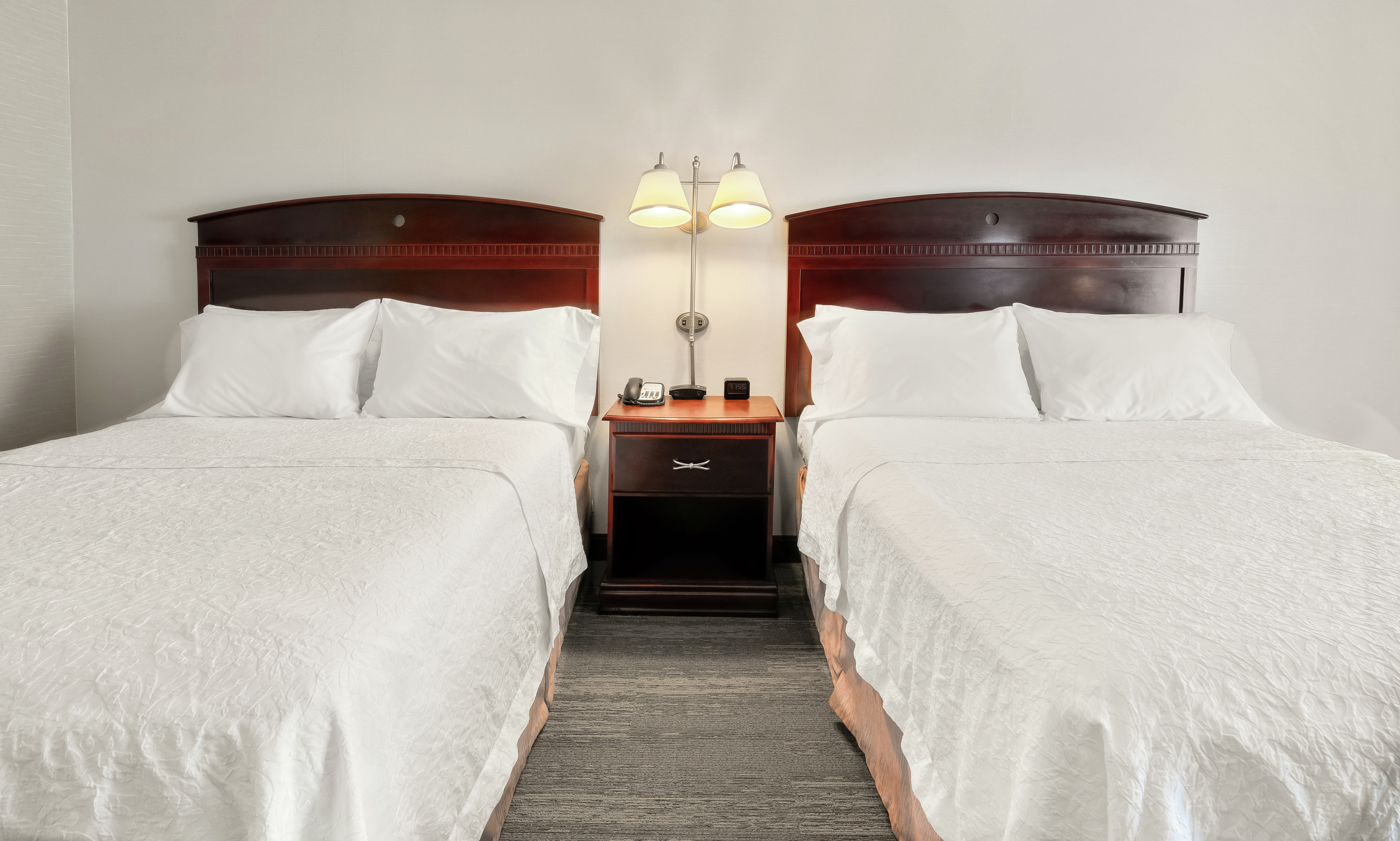Double Queen Beds in Standard Guestroom