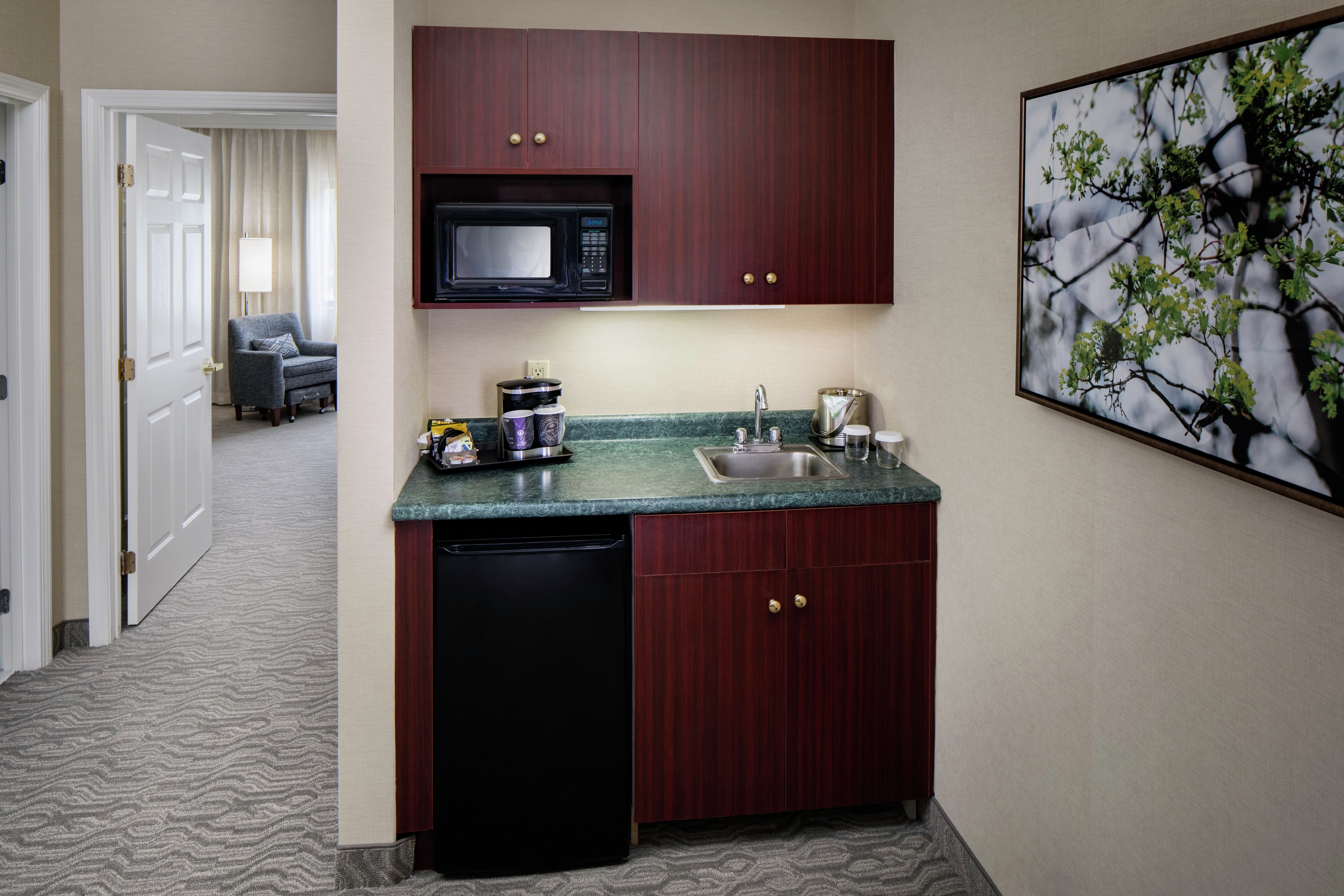 Suite Kitchenette with Sink, Microwave and Mini Refrigerator