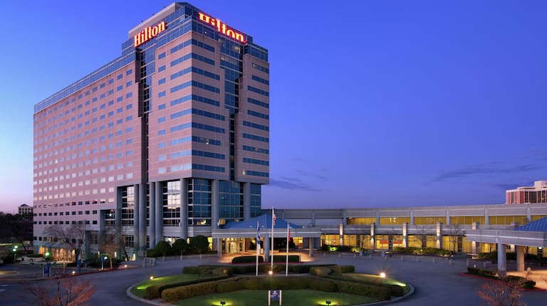 Exterior View of Hilton Atlanta Airport Hotel