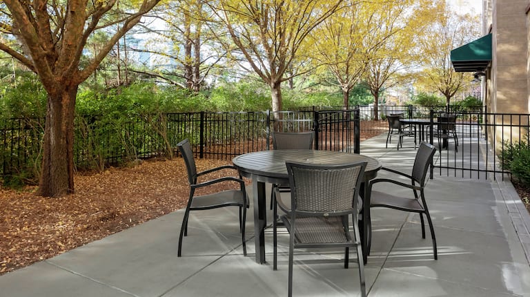 Outdoor Patio Area with Tables and Chairs