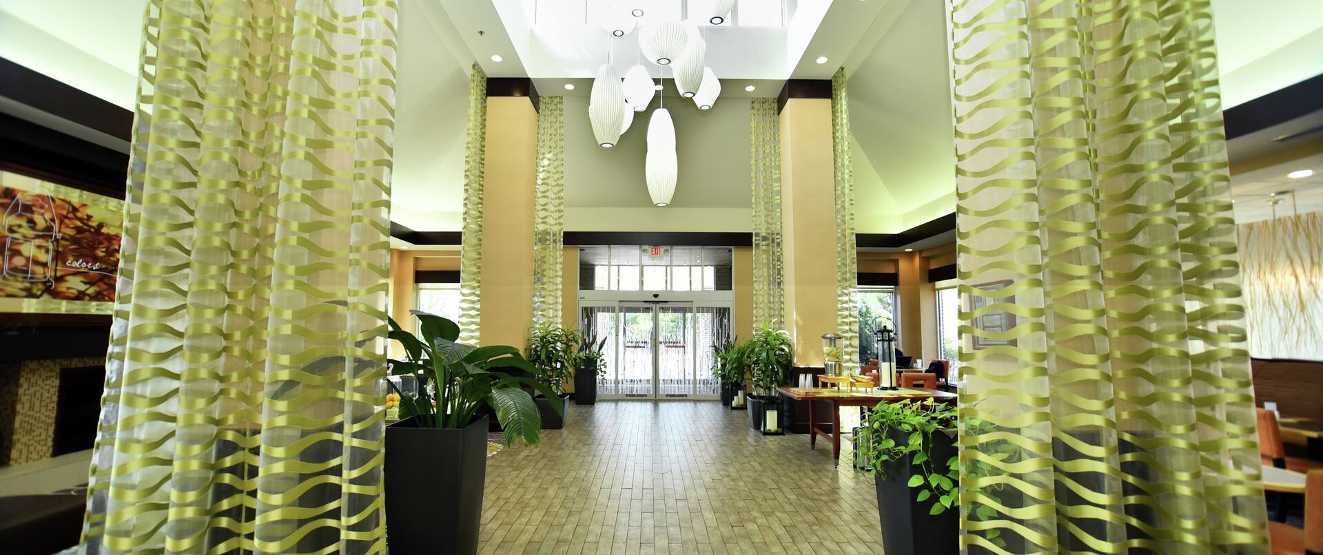 Hotel Lobby and Reception 