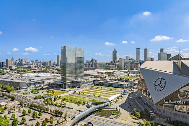 exterior daytime skyline