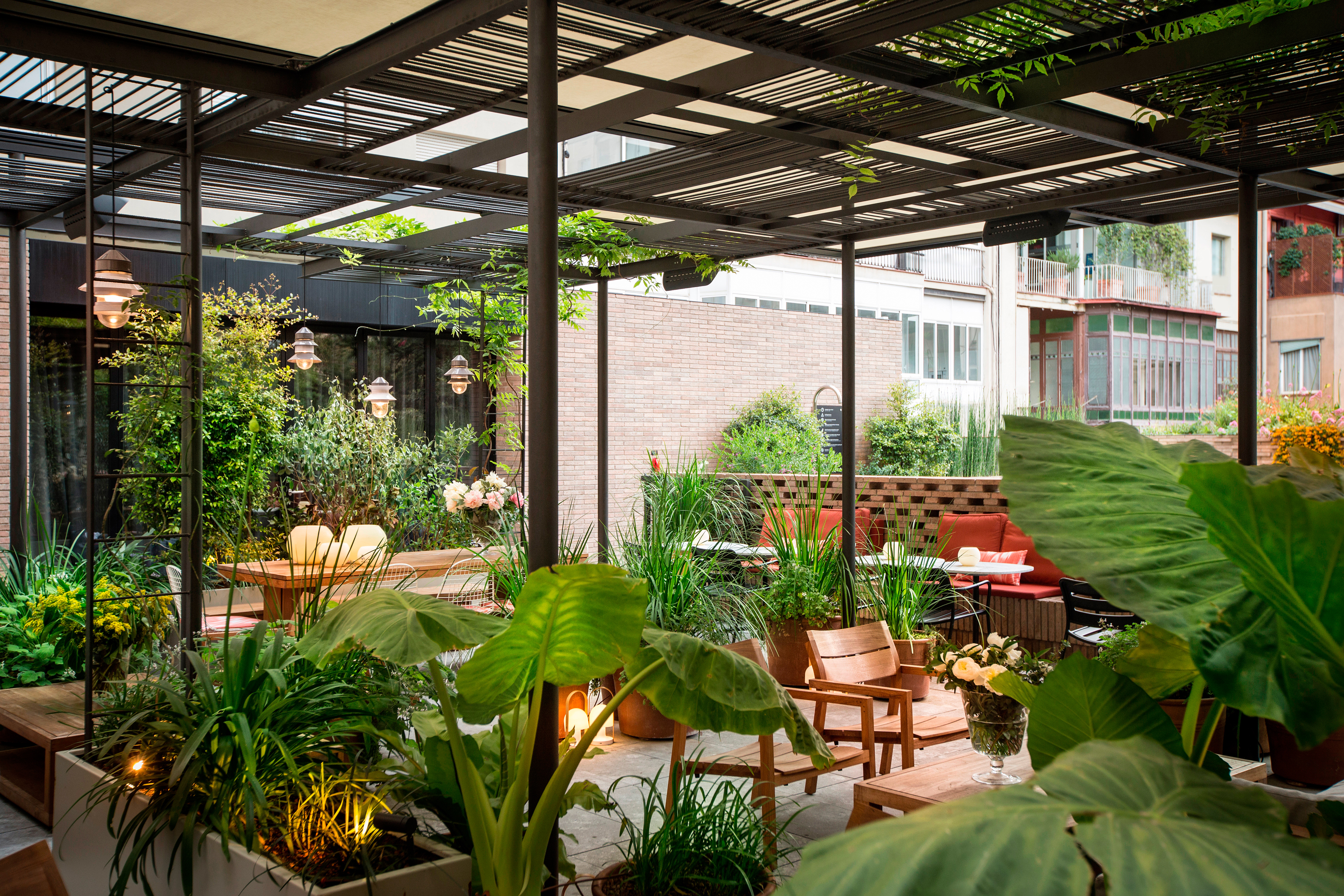 Outdoor Patio with Seating and Plants