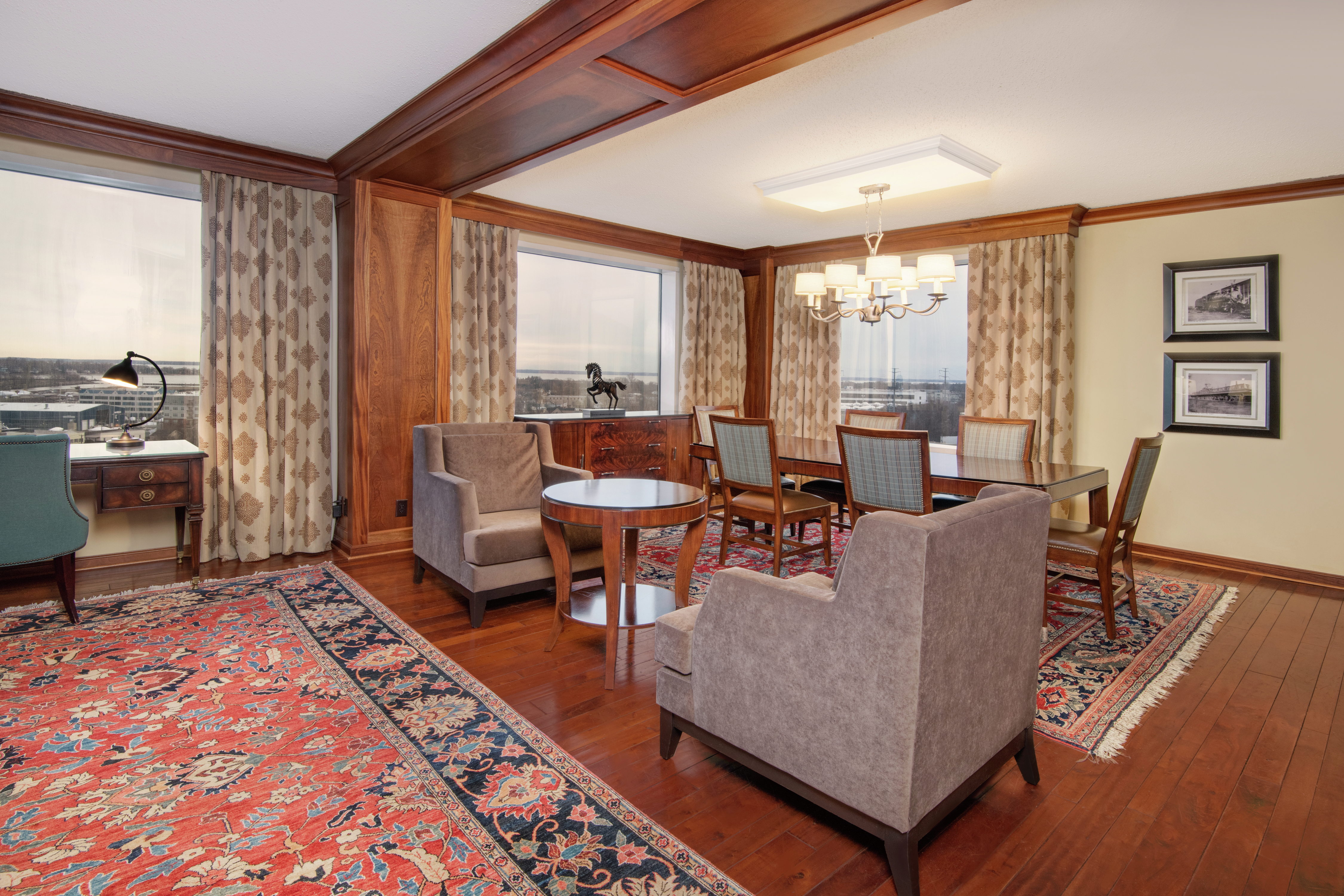 Presidential Suite Dining Room with Ocean Views