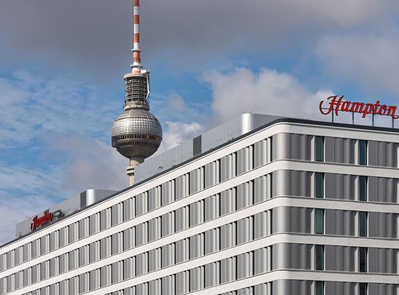 Hampton by Hilton Berlin City Centre Alexanderplatz - Image1