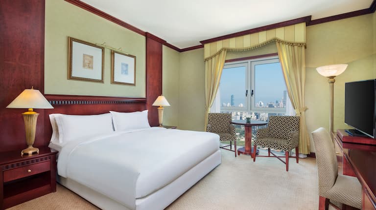Hilton Beirut Metropolitan Palace Hotel, Lebanon -  Executive King Guestroom