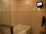 Presidential Suite - Whirlpool and TV