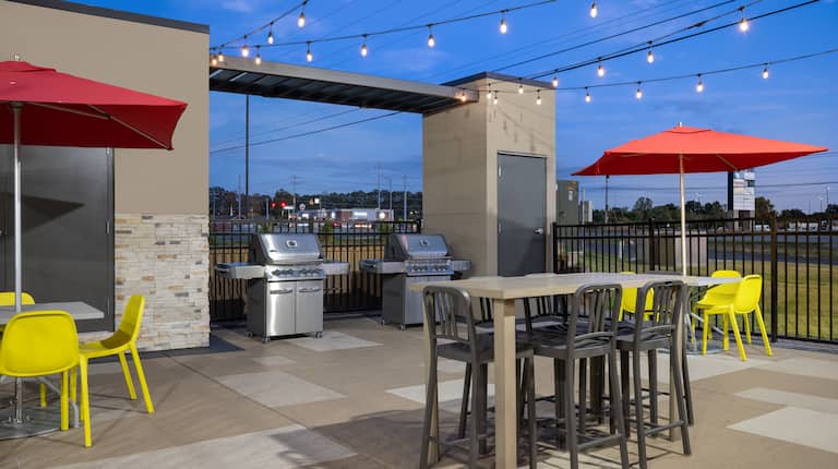 Outdoor Patio With Grill