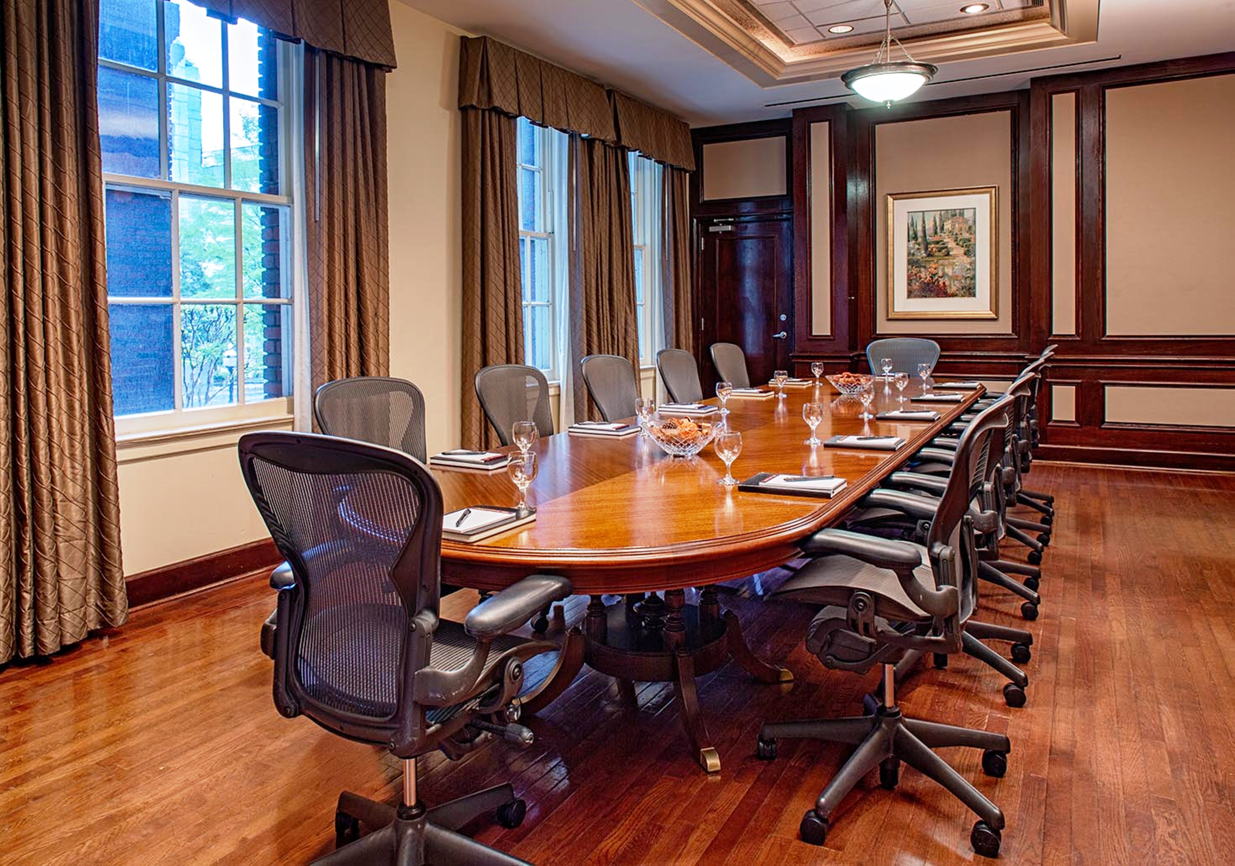 Boardroom, Oval Table