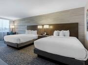 Two Beds in Queen Suite