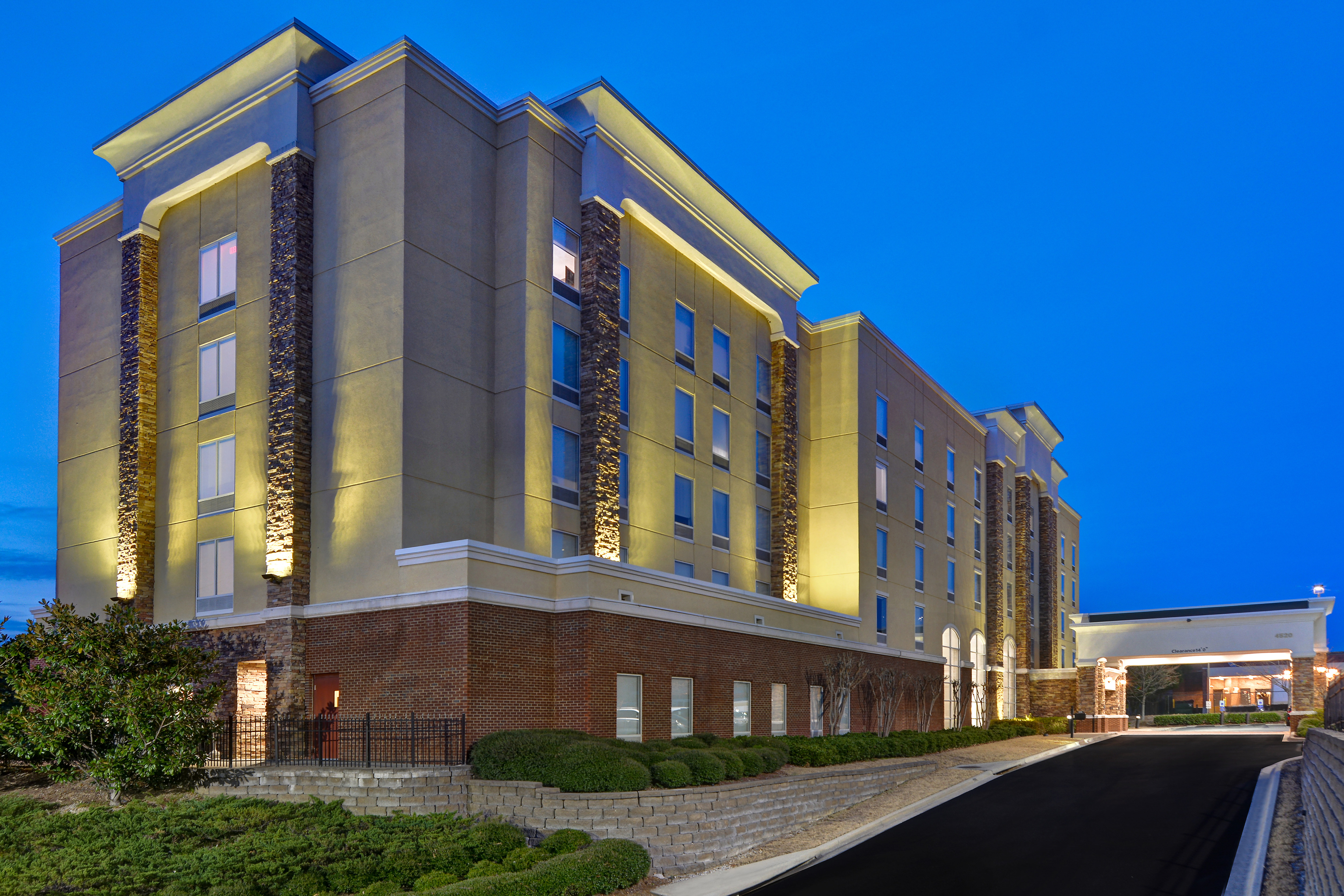 Hampton Inn and Suites Hotel Exterior in the Evening