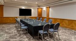 Sunningdale Meeting Room with HDTV