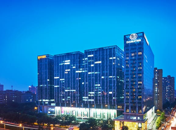 Doubletree by Hilton, Beijing - Image1