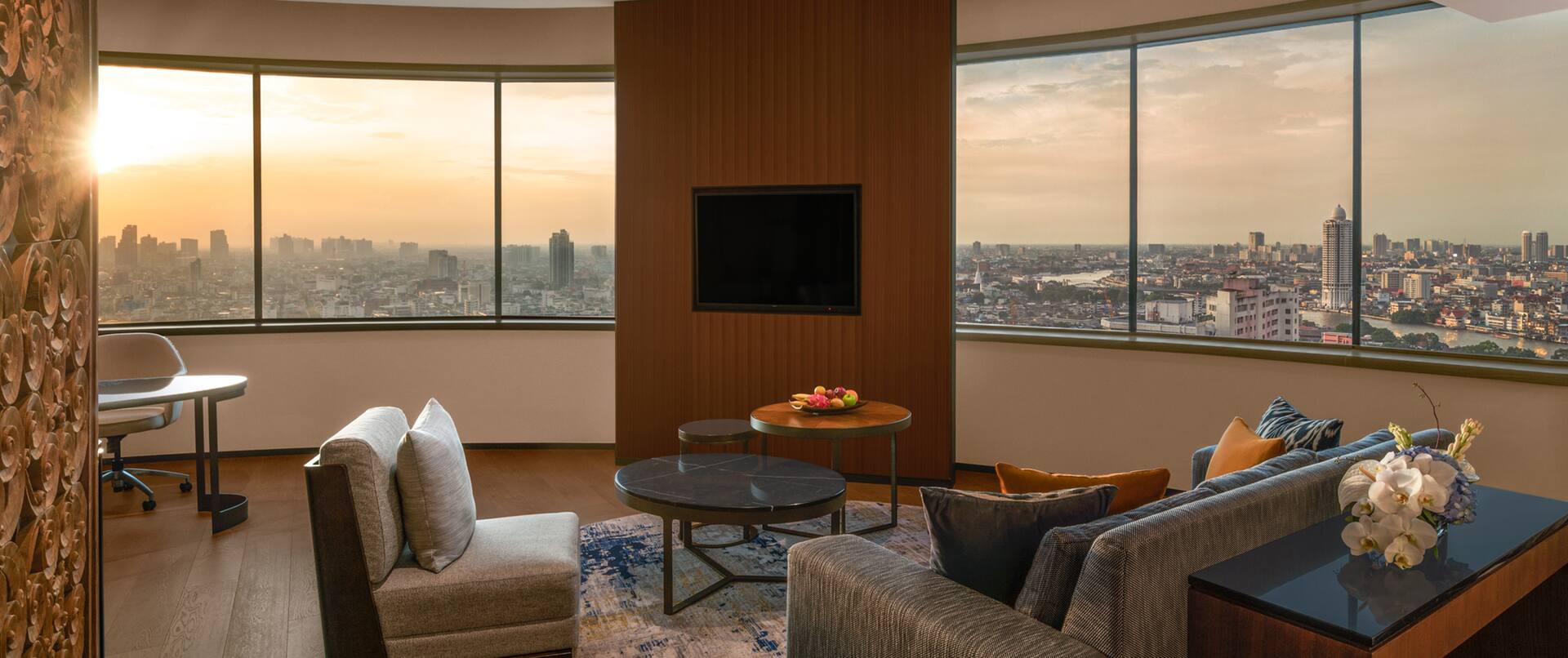 Family Suite Living Area with City View