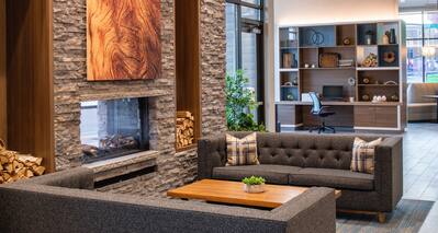 lobby seating, fireplace, business center