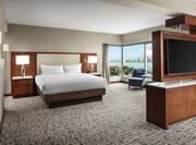 King Bed Hotel Guestroom Suite 