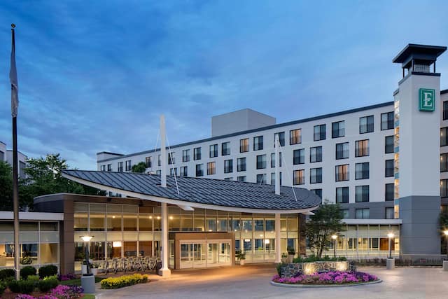 Hotel exterior and entrance