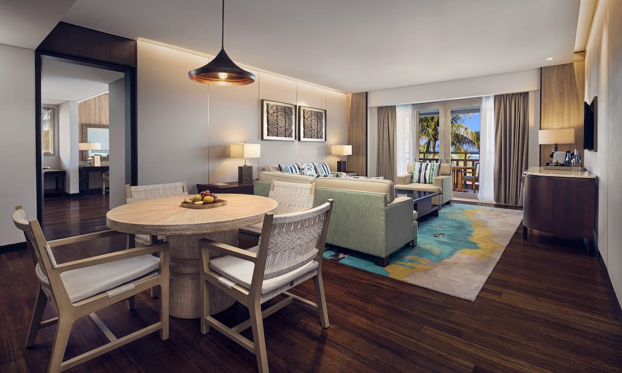 Ocean Suite Livingroom