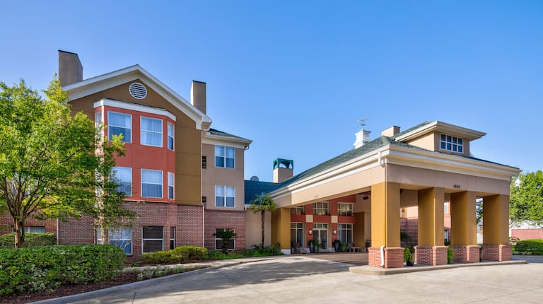 Hotel exterior of the Homewood Suites by Hilton Baton Rouge Hotel, LA