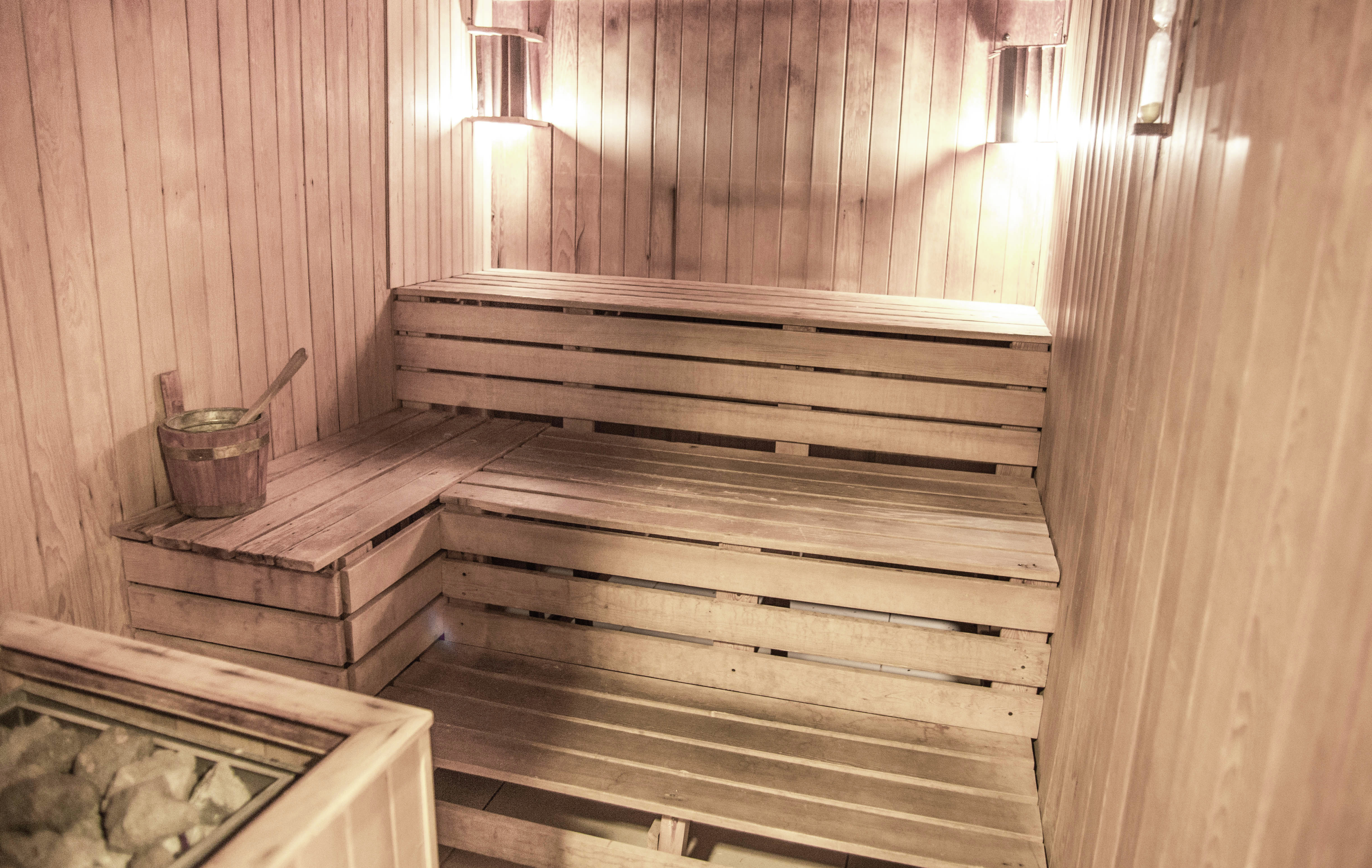  Steam Room Spa at Hilton Fitness