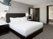 King Executive Suite Bedroom