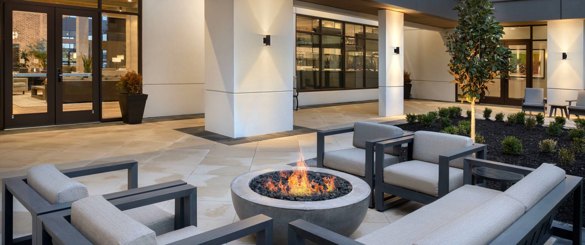 outdoor patio, fire pit and patio furniture