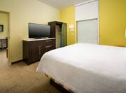 Home2 Suites by Hilton Arundel Mills BWI Airport Hotel, MD - King Suite Bedroom
