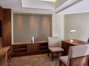 Diwan Office Suite with Work Desk, Room Technology, and Chairs