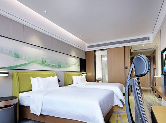 Hampton by Hilton Guangzhou Dongxiaonan - Image4