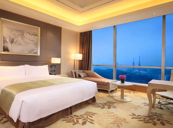 DoubleTree by Hilton Hotel Guangzhou - Image3
