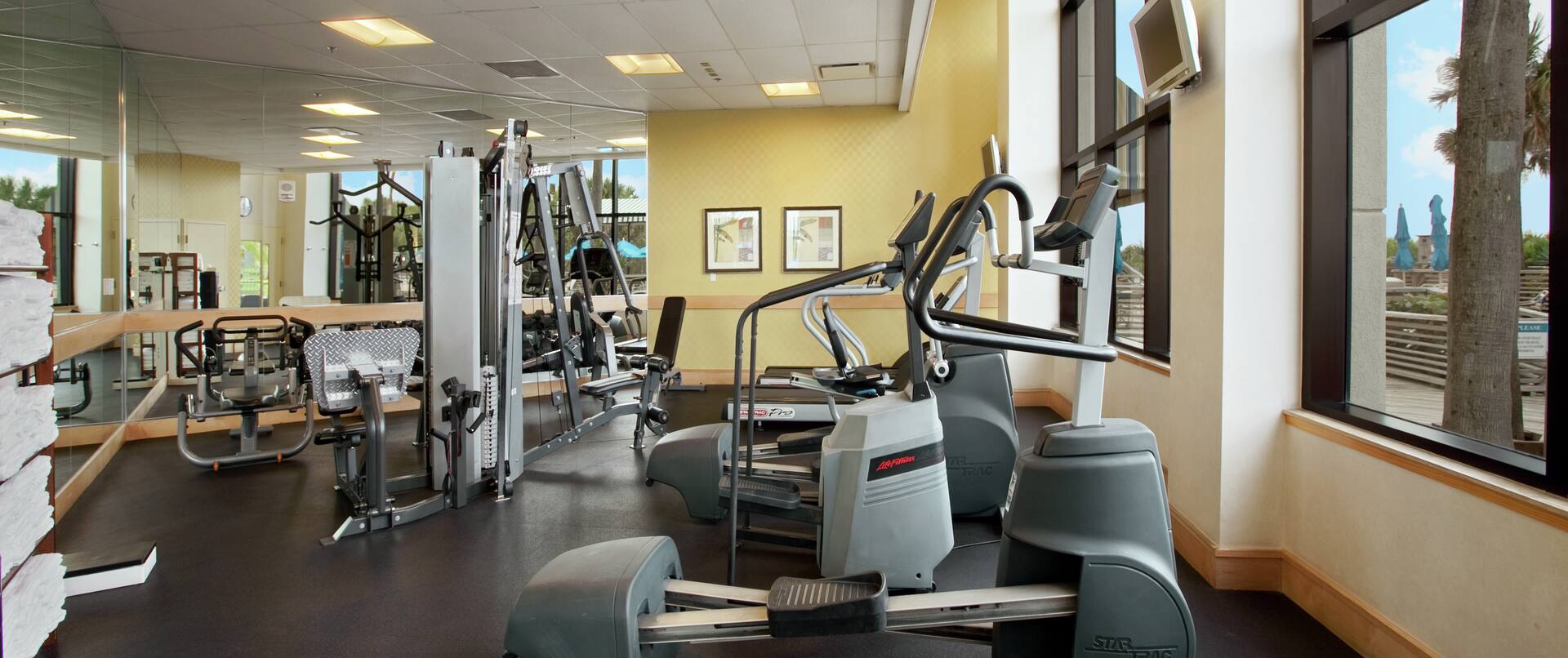 Florida Hotel - Fitness Center