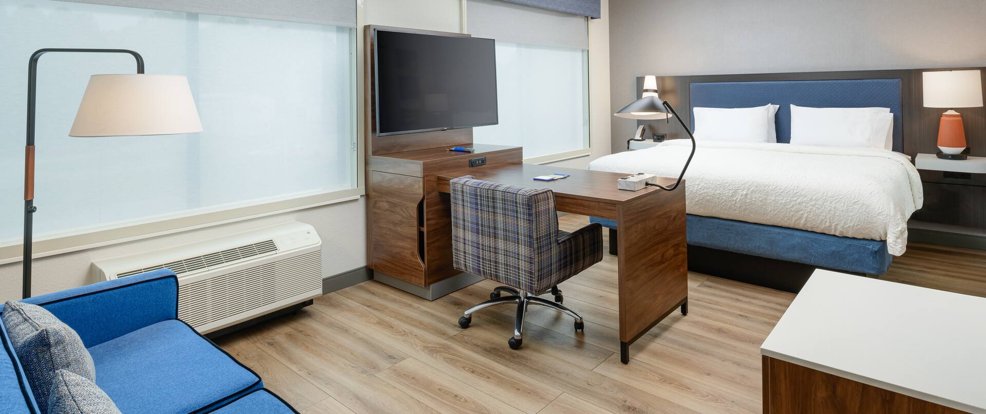 King Studio Suite with Work Desk