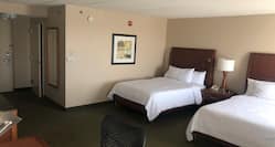 Two Queen Guestroom with Two Beds