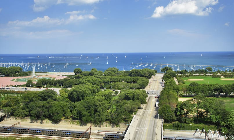 Guestroom View of Lake Michigan And Grant Park-next-transition