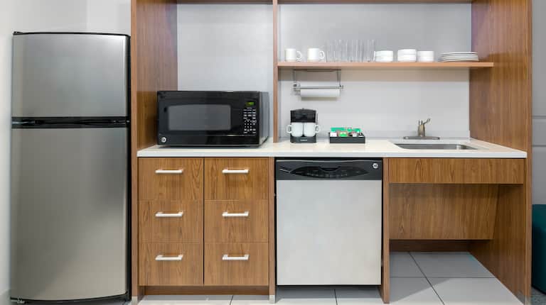 Full kitchen in-room