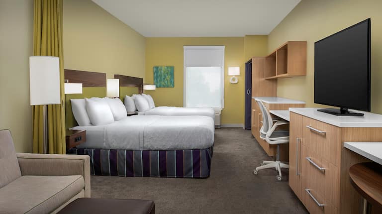 Double Queen Studio Bedroom