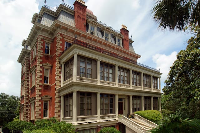 酒店外观和入口