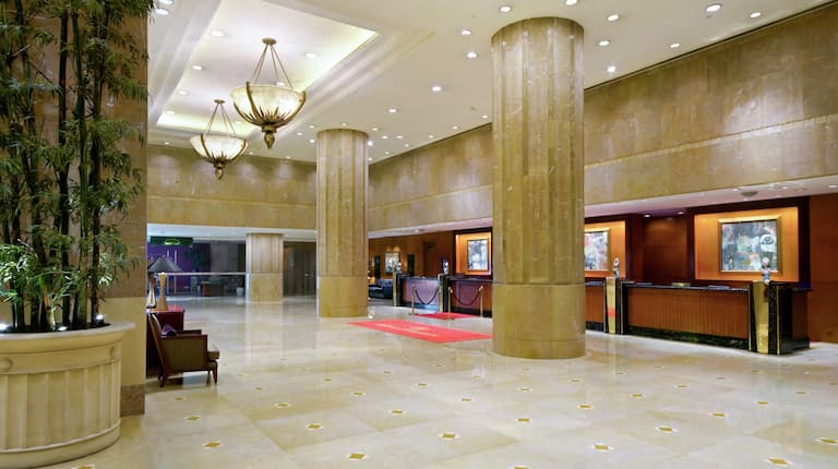  Hotel Lobby
