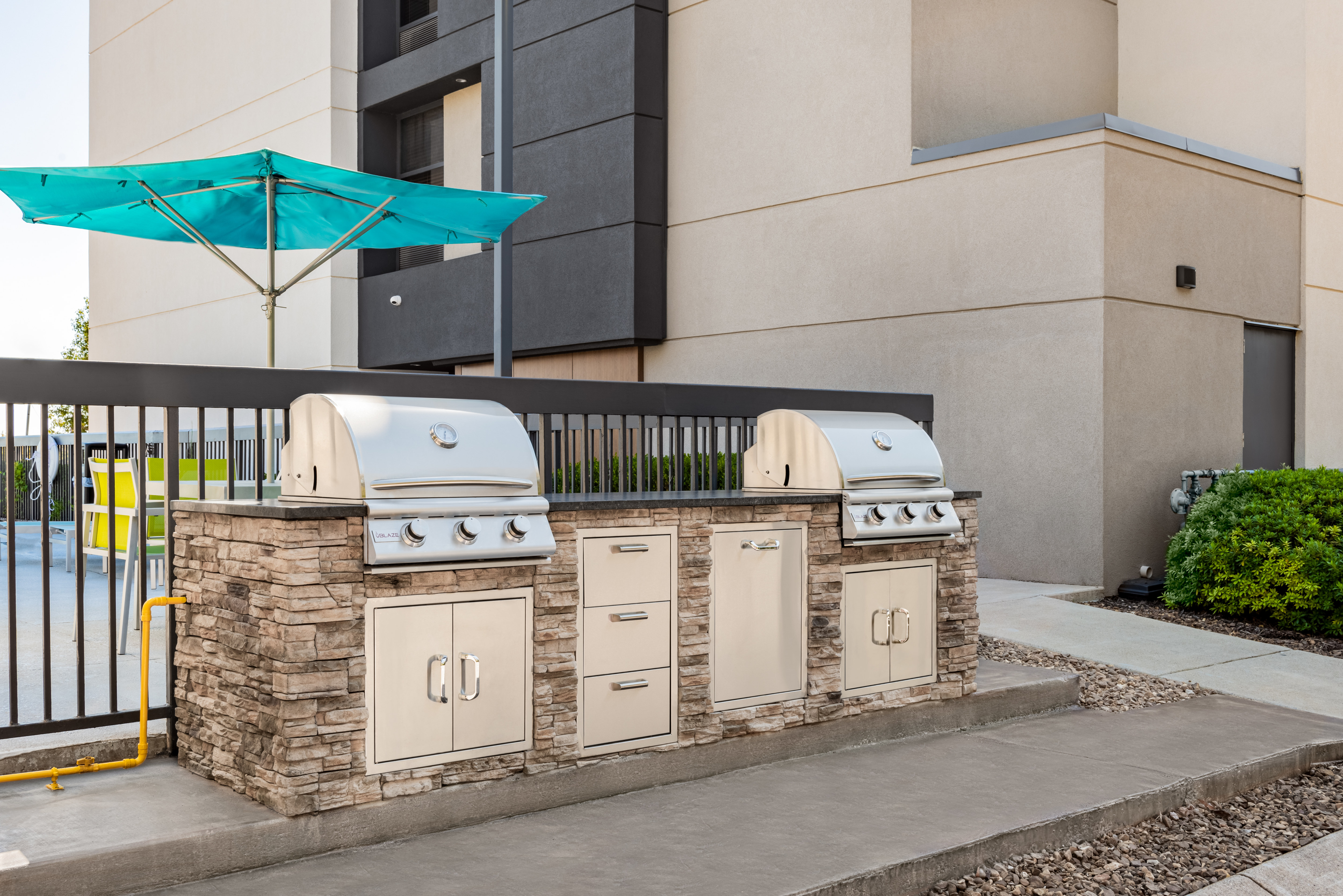 Outdoor Patio with Two Grills