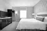 Pat cu apartament Queen accesibil