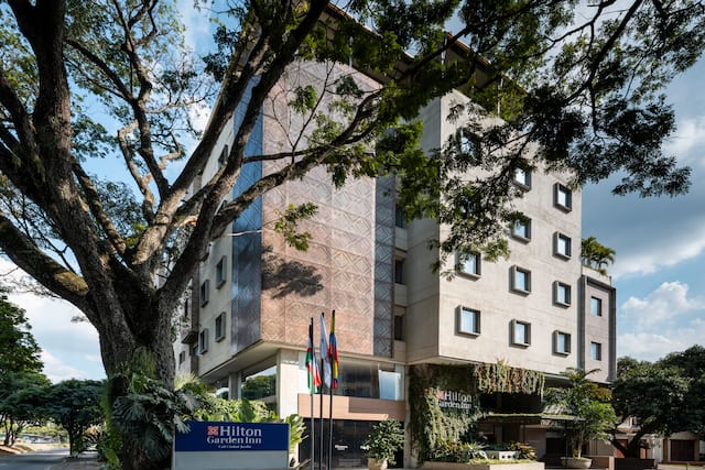 Extérieur de l'hôtel Garden Inn