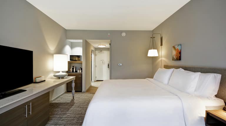 King Guest Room with HDTV Coffeemaker and Microwave