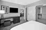 1Qn 1bdrm Ste Mobility Access Ri Shwr No Smok