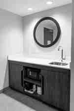 King Studio s mokrou tyčí